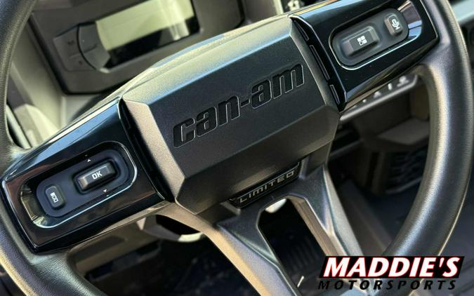 2026 Can-Am Defender Limited HD11