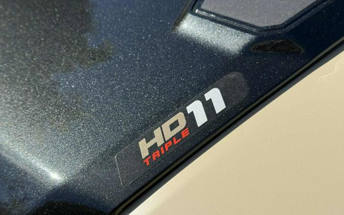 2026 Can-Am Defender Limited HD11