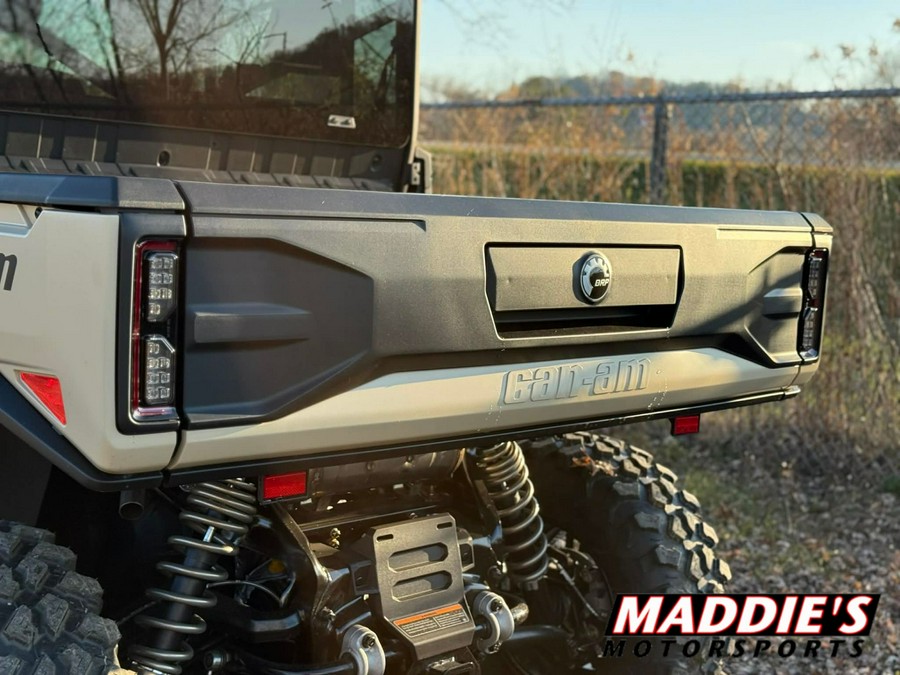 2026 Can-Am Defender Limited HD11