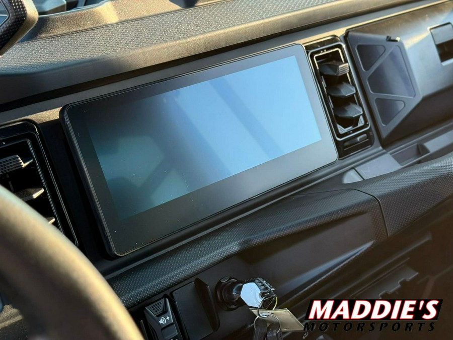 2026 Can-Am Defender Limited HD11