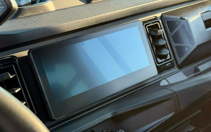 2026 Can-Am Defender Limited HD11