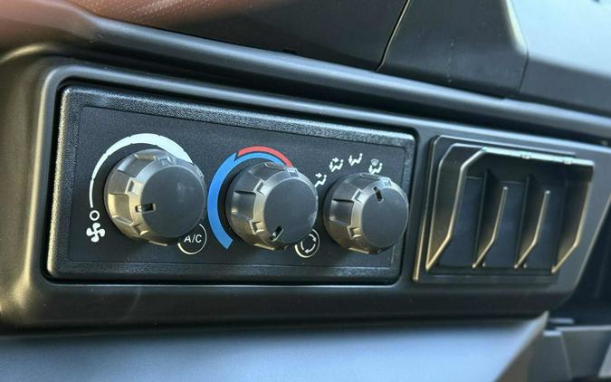 2026 Can-Am Defender Limited HD11