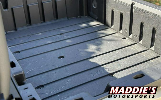 2026 Can-Am Defender Limited HD11