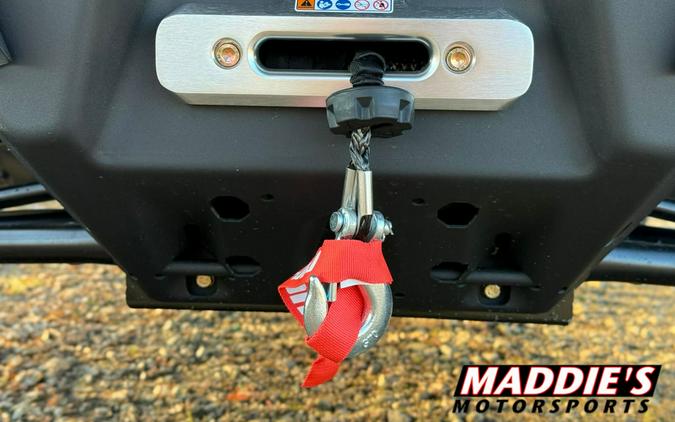 2026 Can-Am Defender Limited HD11