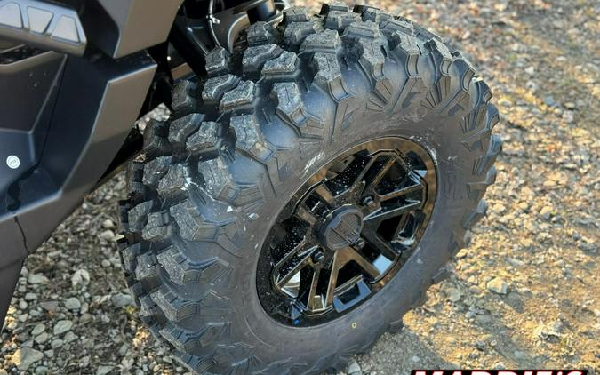 2026 Can-Am Defender Limited HD11