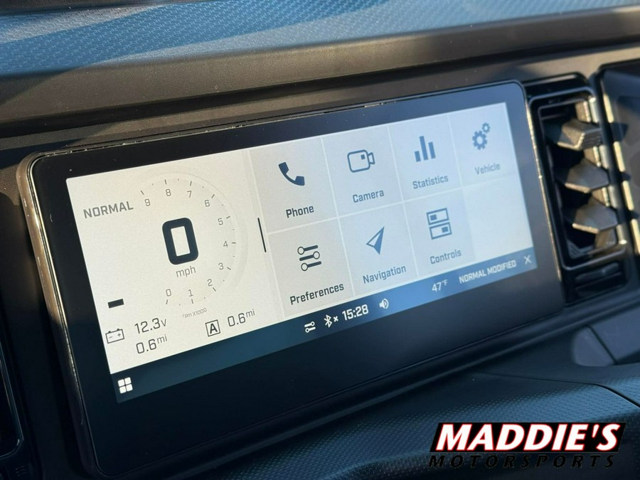 2026 Can-Am Defender Limited HD11