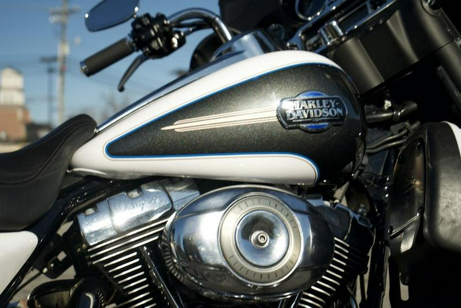 2008 Harley-Davidson® FLHTCU - Ultra Classic® Electra Glide®