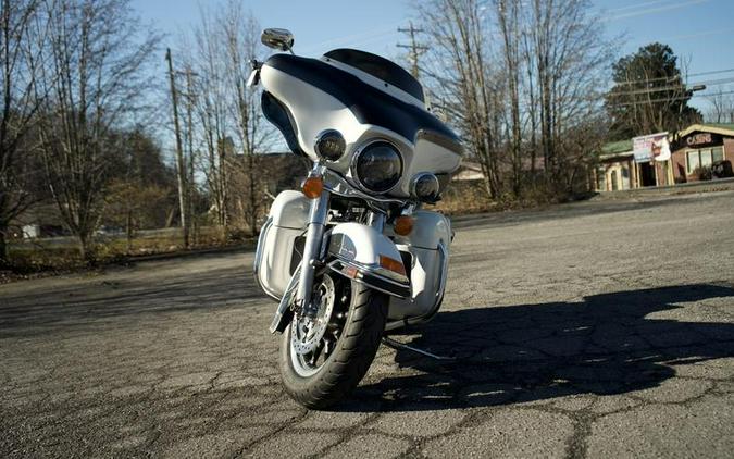 2008 Harley-Davidson® FLHTCU - Ultra Classic® Electra Glide®