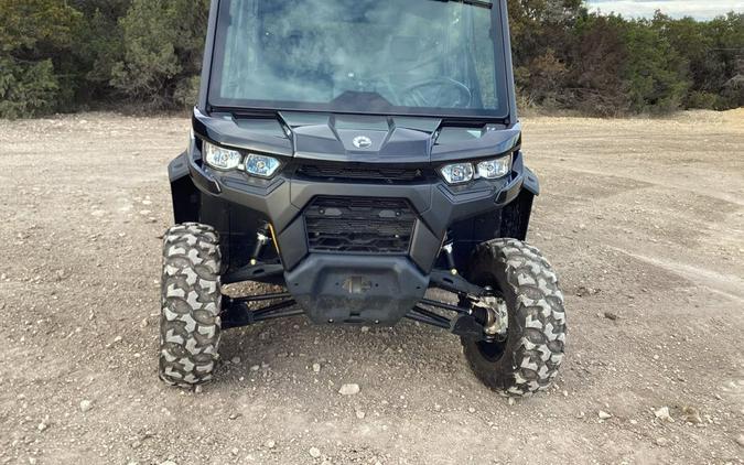 2023 Can-Am™ Defender MAX DPS HD9