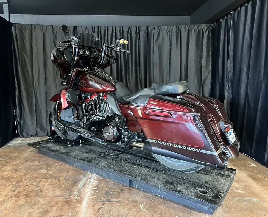 2019 Harley-Davidson FLHXSE-CVO SGTREET GLIDE