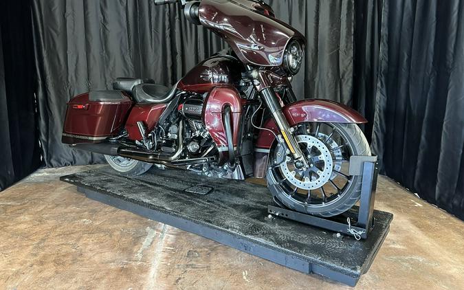 2019 Harley-Davidson FLHXSE-CVO SGTREET GLIDE