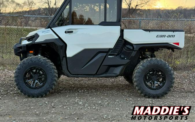2026 Can-Am Defender Limited HD11