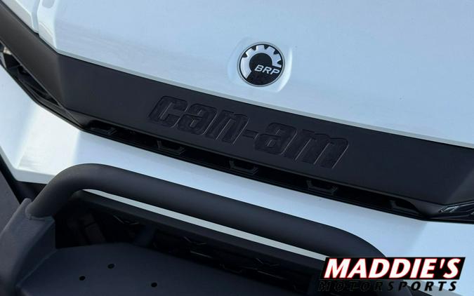 2026 Can-Am Defender Limited HD11