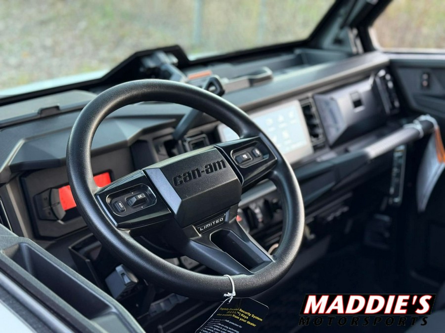 2026 Can-Am Defender Limited HD11