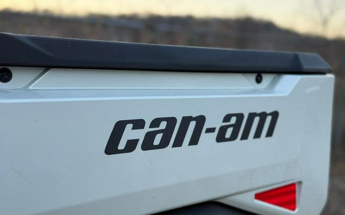 2026 Can-Am Defender Limited HD11