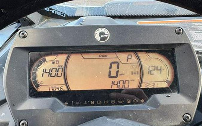 2025 Can-Am Commander MAX XT 700