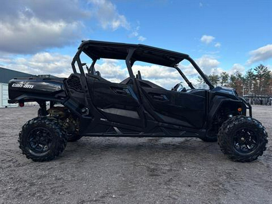 2025 Can-Am Commander MAX XT 700