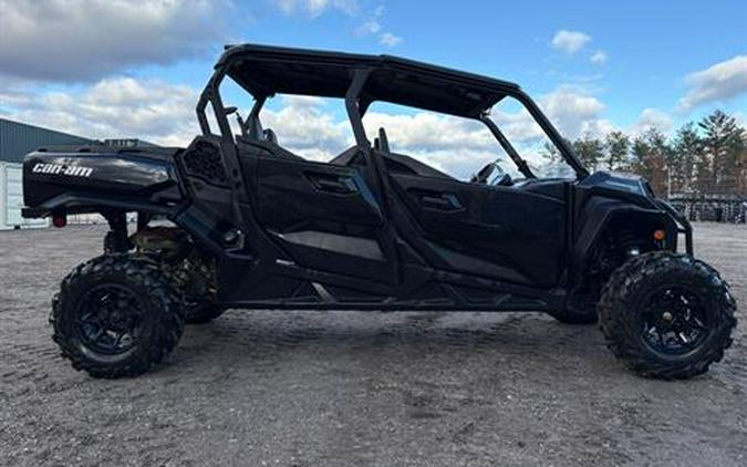 2025 Can-Am Commander MAX XT 700