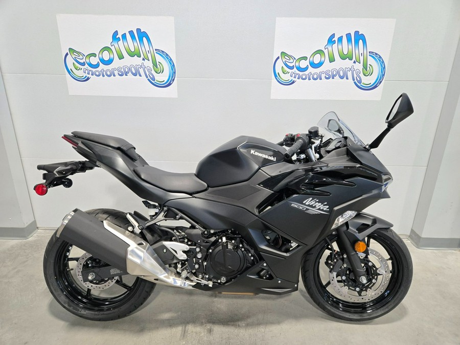2026 Kawasaki Ninja 500