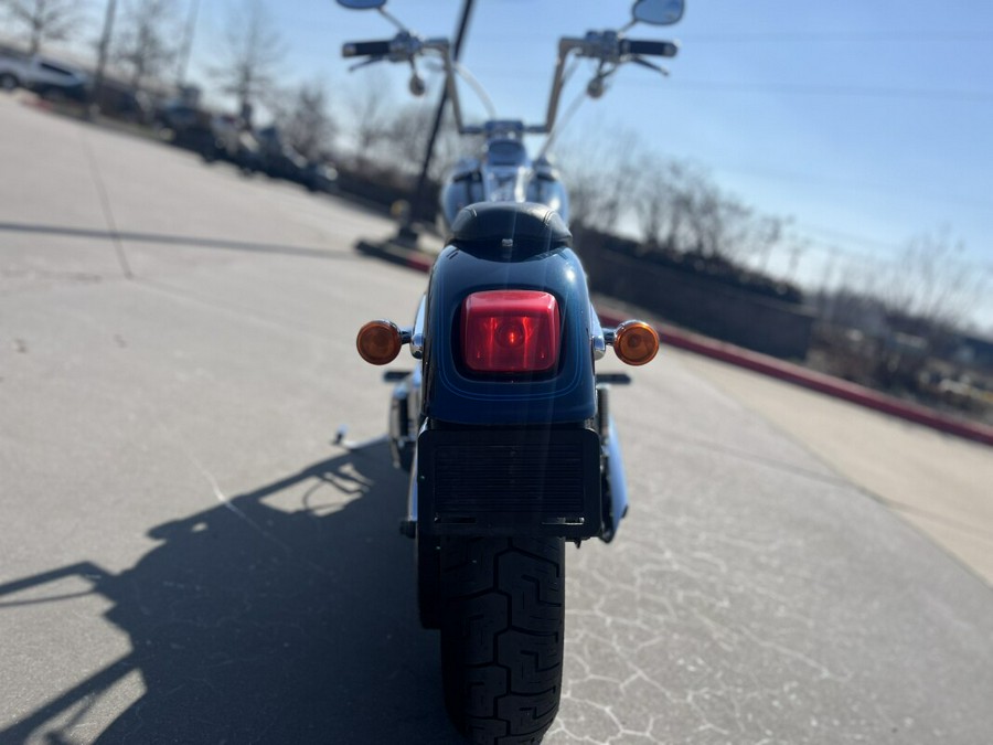 2001 Harley-Davidson® FXSTDI Softail Deuce, LUXURY BLUE