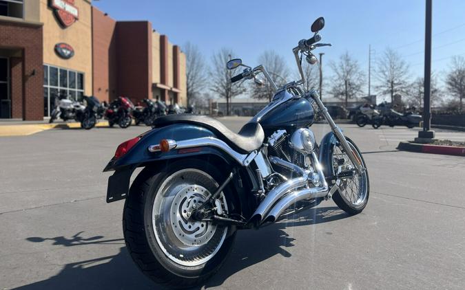 2001 Harley-Davidson® FXSTDI Softail Deuce, LUXURY BLUE