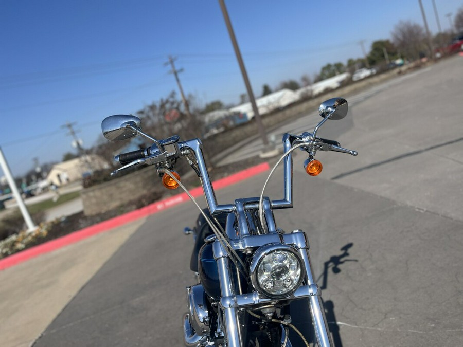 2001 Harley-Davidson® FXSTDI Softail Deuce, LUXURY BLUE