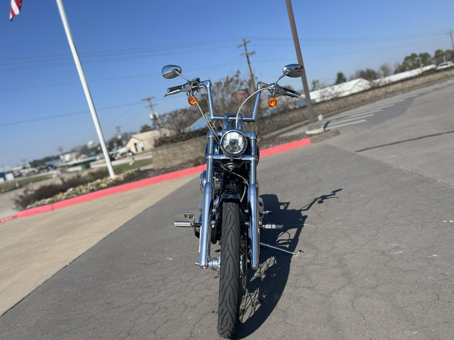 2001 Harley-Davidson® FXSTDI Softail Deuce, LUXURY BLUE