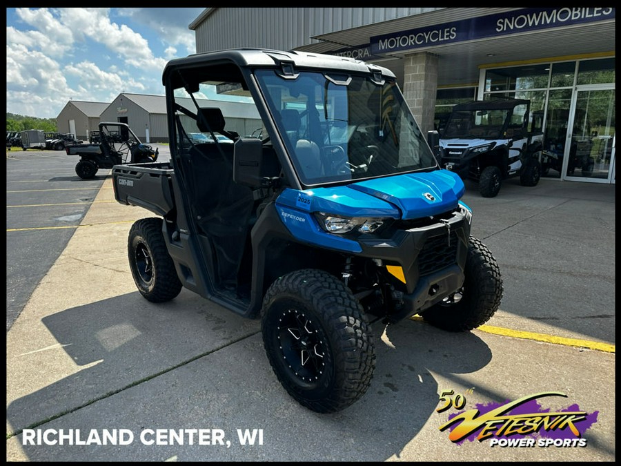 2023 Can-Am® Defender DPS HD9 Oxford Blue