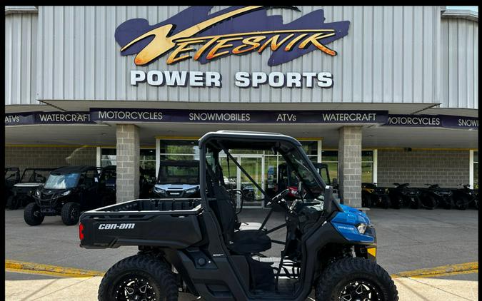 2023 Can-Am® Defender DPS HD9 Oxford Blue