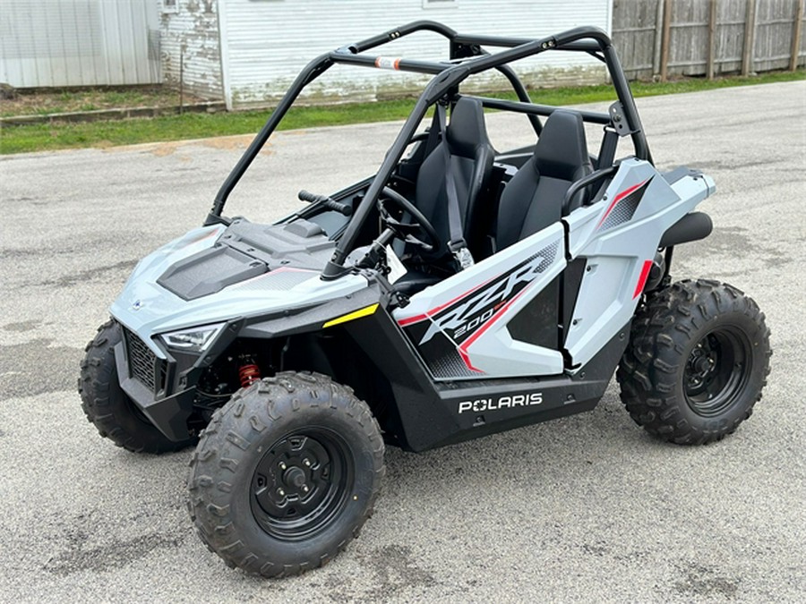 2024 Polaris RZR 200 EFI