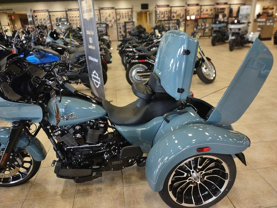 2024 Harley-Davidson® FLTRT - Road Glide® 3