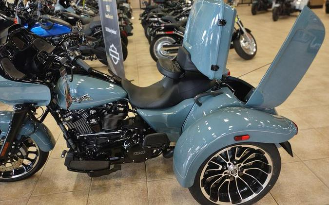 2024 Harley-Davidson® FLTRT - Road Glide® 3