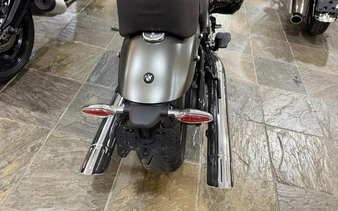 2022 BMW R 18 Classic Manhattan Metallic Matte