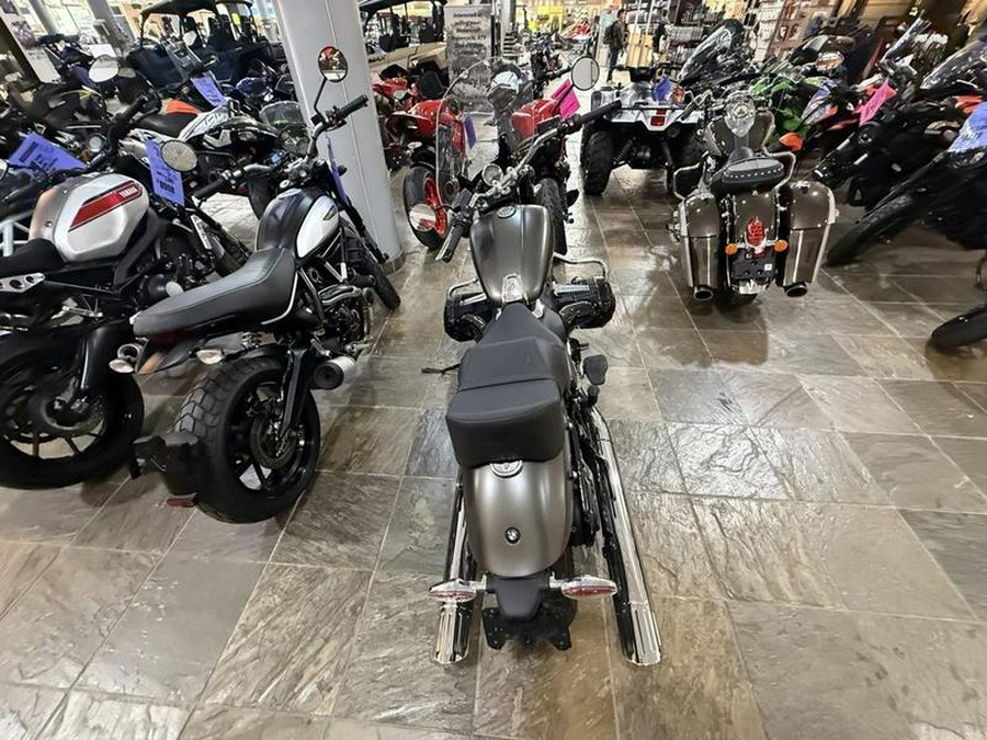 2022 BMW R 18 Classic Manhattan Metallic Matte