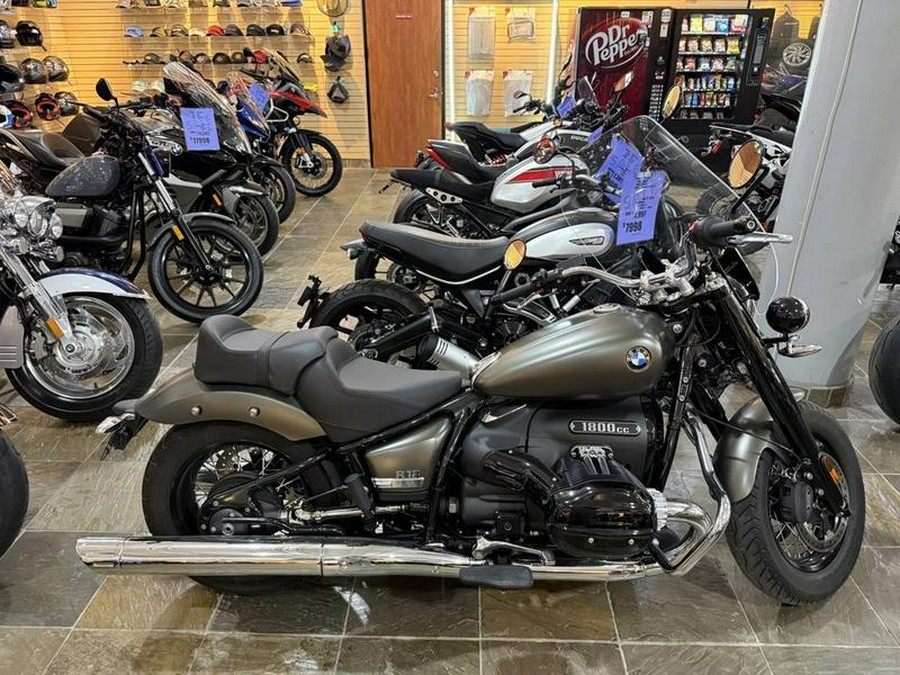 2022 BMW R 18 Classic Manhattan Metallic Matte