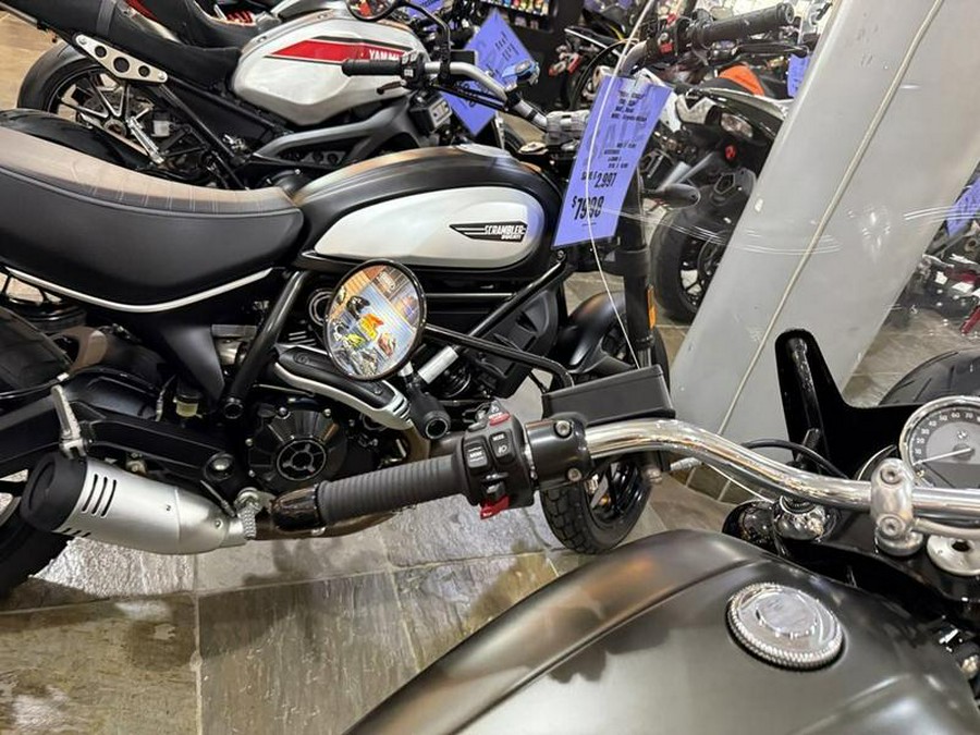 2022 BMW R 18 Classic Manhattan Metallic Matte