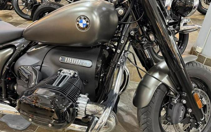 2022 BMW R 18 Classic Manhattan Metallic Matte