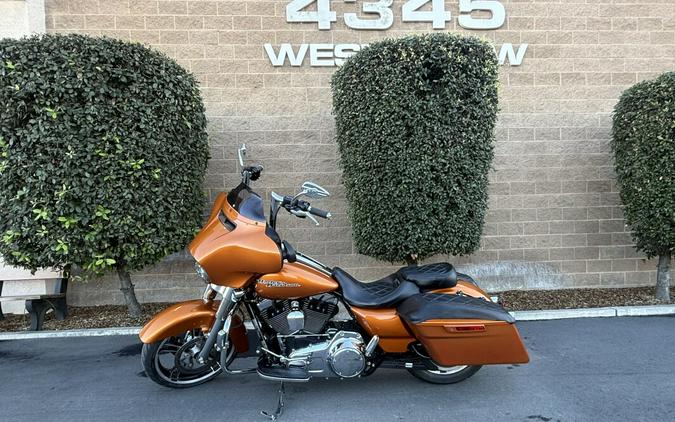 FLHX 2014 Street Glide®