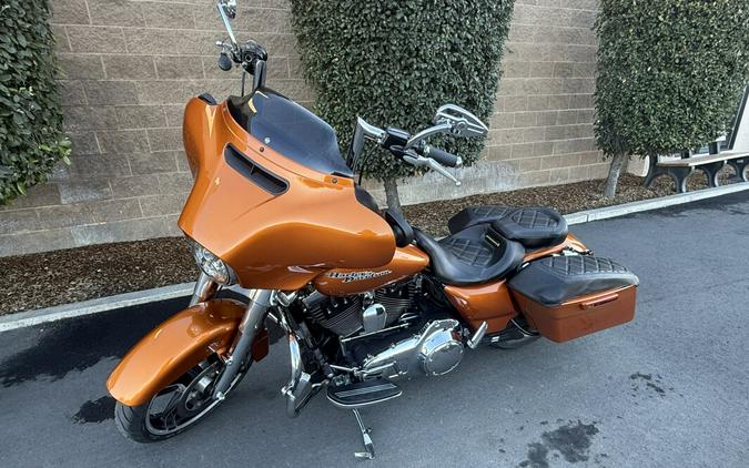 FLHX 2014 Street Glide®