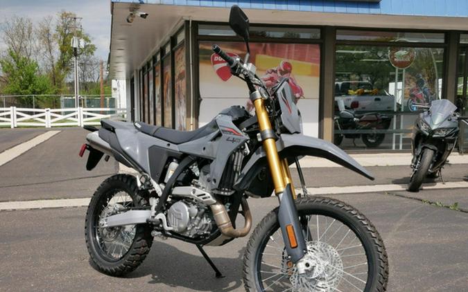 2025 Suzuki DR-Z 4S