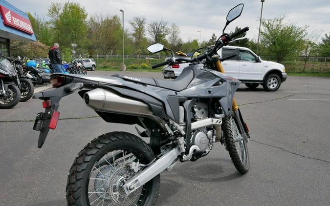 2025 Suzuki DR-Z 4S