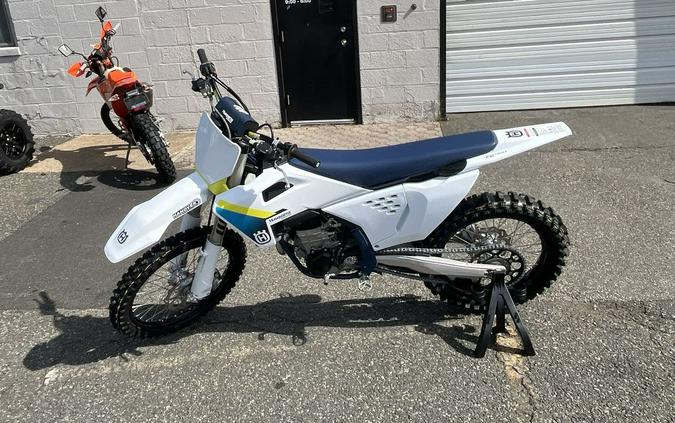 2025 Husqvarna® FC 450