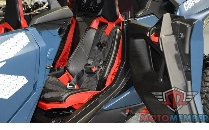 2026 Can-Am Maverick R Max X RS With Smart-Shox Dusty Navy