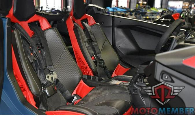 2026 Can-Am Maverick R Max X RS With Smart-Shox Dusty Navy