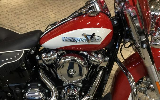 2024 Harley-Davidson Hydra-Glide Revival Redline Red Stage 1 Fish Tails and White Walls Installed!