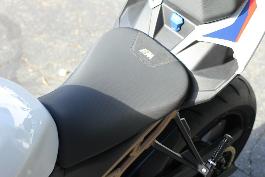 2024 BMW S 1000 R