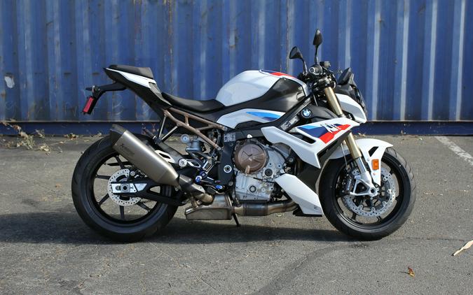 2024 BMW S 1000 R