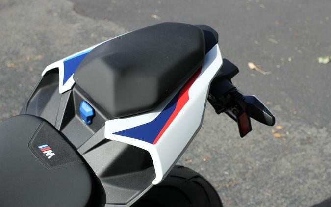 2024 BMW S 1000 R