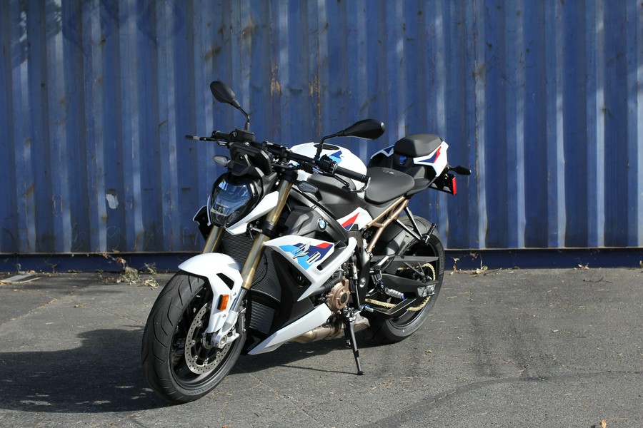 2024 BMW S 1000 R