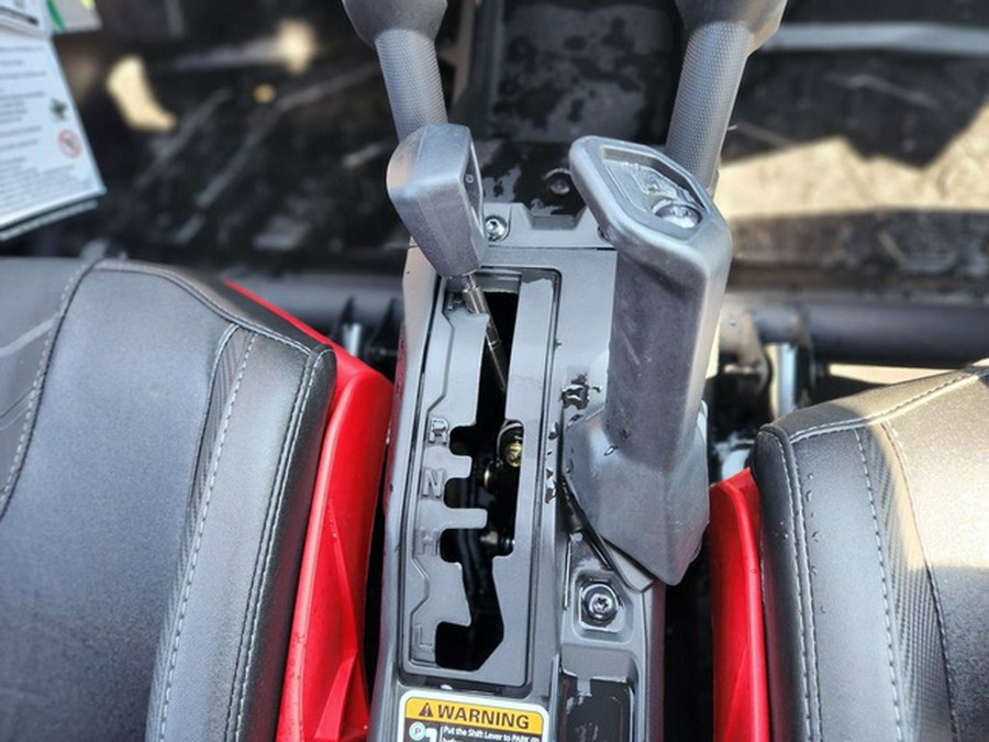 2025 Can-Am Maverick X3 Max X RC Turbo RR